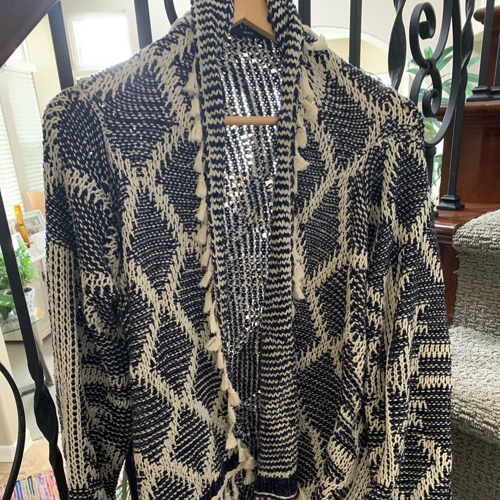 Vici sweater